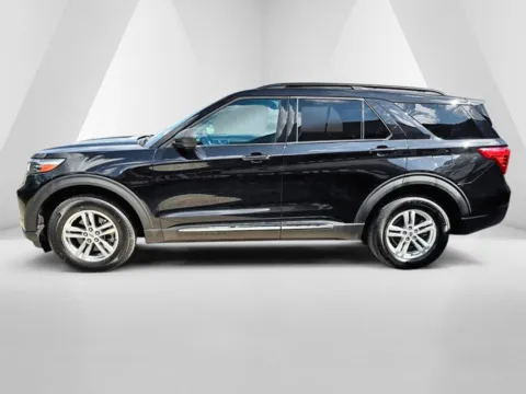 More photos of 2024 Ford Explorer XLT at Braden Chrysler Dodge Jeep Ram, OH