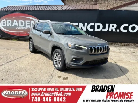Gray 2021 Jeep Cherokee Latitude Lux for sale in Gallipolis, OH