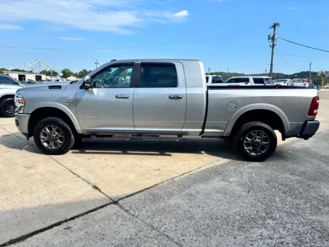 More photos of 2022 Ram 3500 Laramie at Braden Chrysler Dodge Jeep Ram, OH