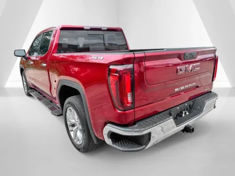 More photos of 2021 GMC Sierra 1500 SLT at Braden Chrysler Dodge Jeep Ram, OH
