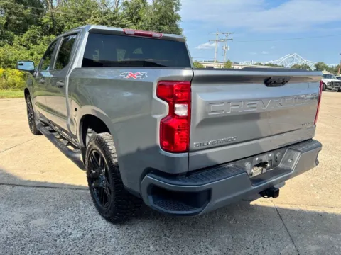 More photos of 2023 Chevrolet Silverado 1500 Custom at Braden Chrysler Dodge Jeep Ram, OH