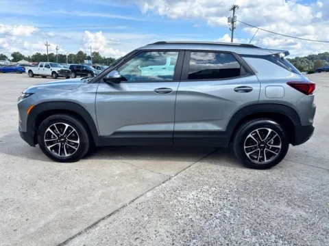 More photos of 2025 Chevrolet TrailBlazer LT at Braden Chrysler Dodge Jeep Ram, OH