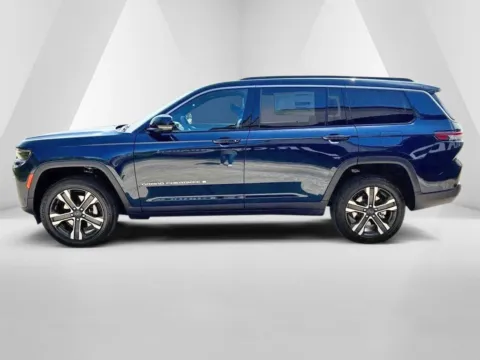 More photos of 2027 Jeep Grand Cherokee L Limited at Braden Chrysler Dodge Jeep Ram, OH