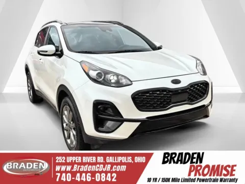 White 2021 Kia Sportage S for sale in Gallipolis, OH