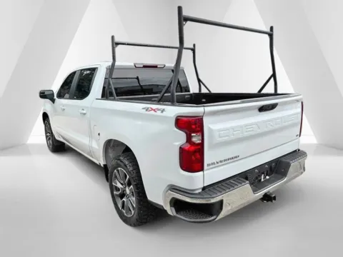 More photos of 2022 Chevrolet Silverado 1500 LT at Braden Chrysler Dodge Jeep Ram, OH