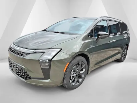Another view of 2027 Chrysler Pacifica Limited for sale in Gallipolis, OH at Braden Chrysler Dodge Jeep Ram