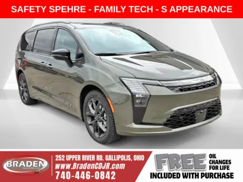 Green 2027 Chrysler Pacifica Limited for sale in Gallipolis, OH