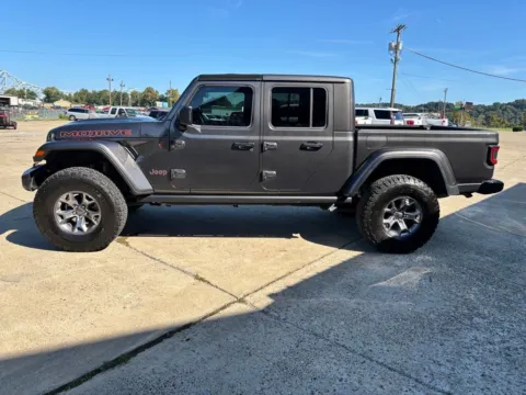 More photos of 2022 Jeep Gladiator Mojave at Braden Chrysler Dodge Jeep Ram, OH