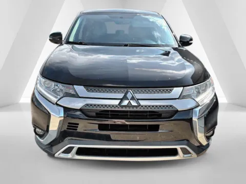 Photos of 2019 Mitsubishi Outlander for sale in Gallipolis, OH at Braden Chrysler Dodge Jeep Ram