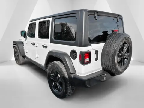 More photos of 2022 Jeep Wrangler Unlimited Sport Altitude at Braden Chrysler Dodge Jeep Ram, OH