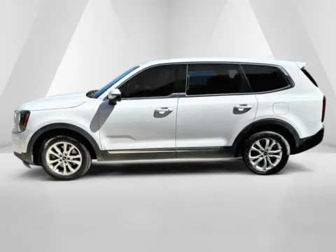 More photos of 2021 Kia Telluride LX at Braden Chrysler Dodge Jeep Ram, OH