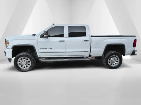 More photos of 2015 GMC Sierra 2500 HD Denali at Braden Chrysler Dodge Jeep Ram, OH
