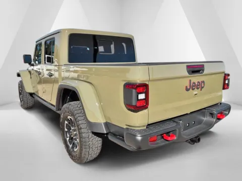 More photos of 2027 Jeep Gladiator Rubicon at Braden Chrysler Dodge Jeep Ram, OH