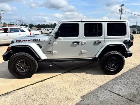 More photos of 2022 Jeep Wrangler Unlimited Rubicon at Braden Chrysler Dodge Jeep Ram, OH
