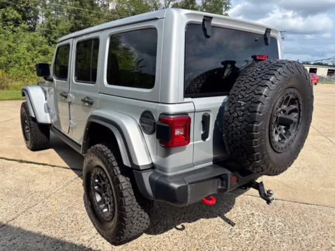 More photos of 2022 Jeep Wrangler Unlimited Rubicon at Braden Chrysler Dodge Jeep Ram, OH