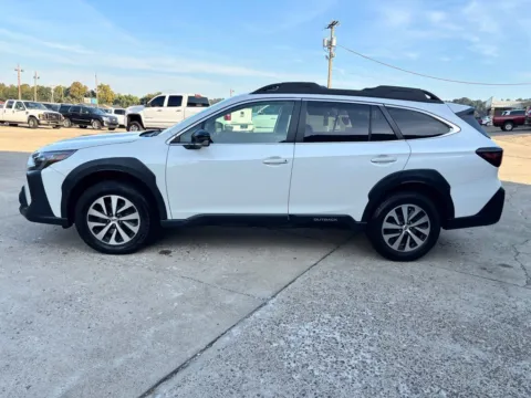 More photos of 2024 Subaru Outback Premium at Braden Chrysler Dodge Jeep Ram, OH