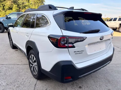 More photos of 2024 Subaru Outback Premium at Braden Chrysler Dodge Jeep Ram, OH