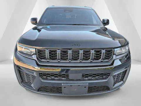 Photos of 2027 Jeep Grand Cherokee L Limited for sale in Gallipolis, OH at Braden Chrysler Dodge Jeep Ram