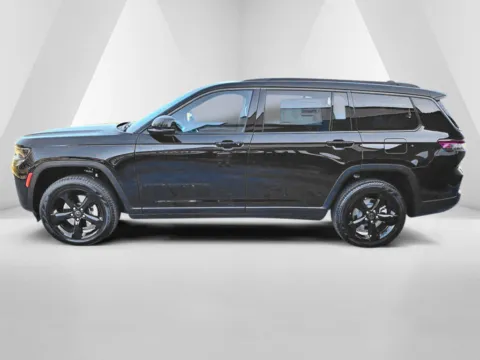 More photos of 2027 Jeep Grand Cherokee L Limited at Braden Chrysler Dodge Jeep Ram, OH