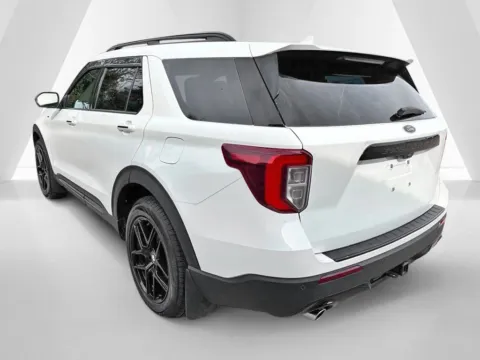 More photos of 2023 Ford Explorer ST-Line at Braden Chrysler Dodge Jeep Ram, OH