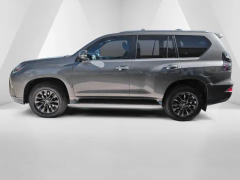 More photos of 2020 Lexus GX 460 at Braden Chrysler Dodge Jeep Ram, OH