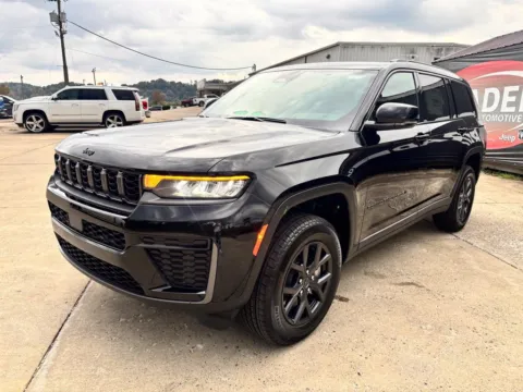 Another view of 2027 Jeep Grand Cherokee L Laredo Altitude for sale in Gallipolis, OH at Braden Chrysler Dodge Jeep Ram