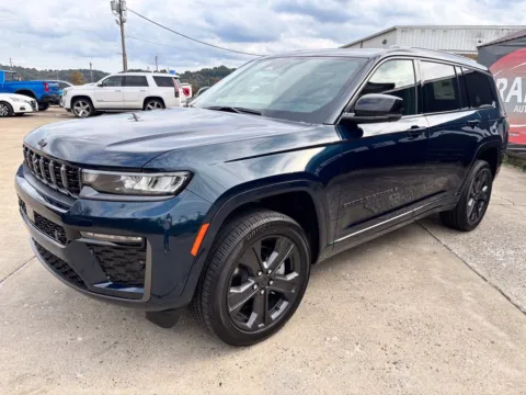 Another view of 2027 Jeep Grand Cherokee L Limited Reserve for sale in Gallipolis, OH at Braden Chrysler Dodge Jeep Ram