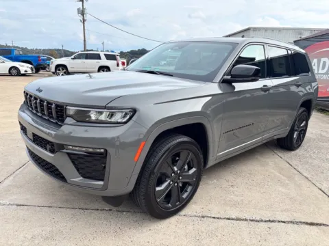 Another view of 2027 Jeep Grand Cherokee L Limited Reserve for sale in Gallipolis, OH at Braden Chrysler Dodge Jeep Ram
