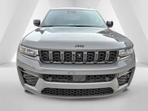 Photos of 2027 Jeep Grand Cherokee L Limited Reserve for sale in Gallipolis, OH at Braden Chrysler Dodge Jeep Ram
