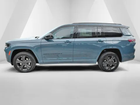 More photos of 2027 Jeep Grand Cherokee L Limited Reserve at Braden Chrysler Dodge Jeep Ram, OH