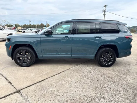 More photos of 2027 Jeep Grand Cherokee L Limited Reserve at Braden Chrysler Dodge Jeep Ram, OH