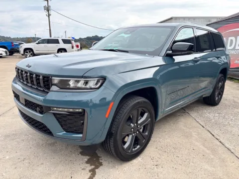 Another view of 2027 Jeep Grand Cherokee L Limited Reserve for sale in Gallipolis, OH at Braden Chrysler Dodge Jeep Ram