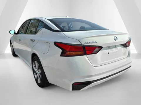 More photos of 2019 Nissan Altima 2.5 S at Braden Chrysler Dodge Jeep Ram, OH