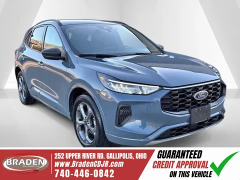 Blue 2024 Ford Escape ST-Line for sale in Gallipolis, OH