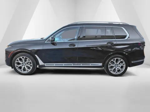 More photos of 2026 BMW X7 xDrive40i at Braden Chrysler Dodge Jeep Ram, OH