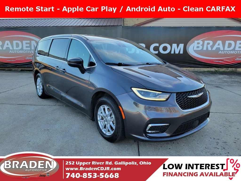 2023 Chrysler Pacifica Touring for sale in Gallipolis, OH