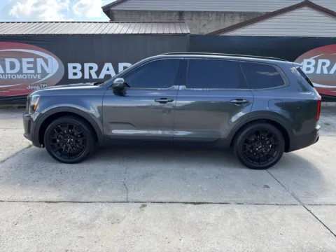 More photos of 2022 Kia Telluride EX at Braden Chrysler Dodge Jeep Ram, OH