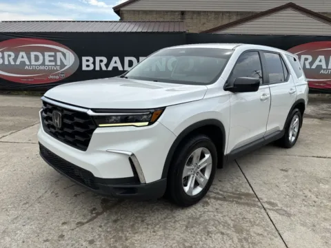 Another view of 2023 Honda Pilot LX for sale in Gallipolis, OH at Braden Chrysler Dodge Jeep Ram