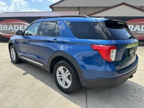 More photos of 2022 Ford Explorer XLT at Braden Chrysler Dodge Jeep Ram, OH