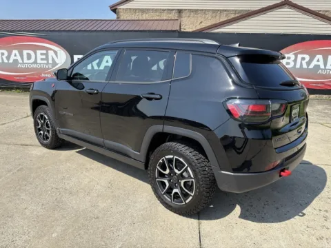 More photos of 2025 Jeep Compass Trailhawk at Braden Chrysler Dodge Jeep Ram, OH
