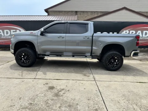 More photos of 2021 Chevrolet Silverado 1500 LT at Braden Chrysler Dodge Jeep Ram, OH