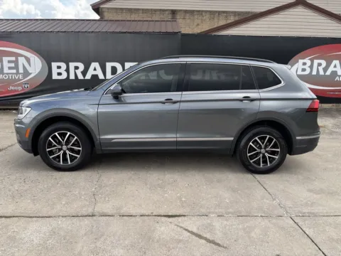 More photos of 2021 Volkswagen Tiguan 2.0T SE at Braden Chrysler Dodge Jeep Ram, OH