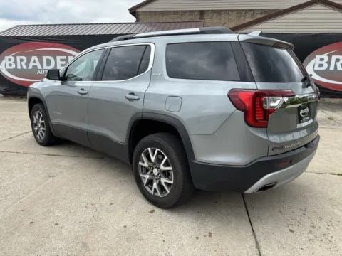 More photos of 2023 GMC Acadia SLE at Braden Chrysler Dodge Jeep Ram, OH