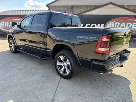 More photos of 2022 Ram 1500 Laramie at Braden Chrysler Dodge Jeep Ram, OH