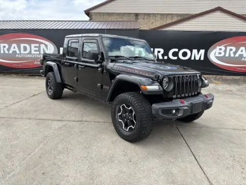 Black 2020 Jeep Gladiator Rubicon for sale in Gallipolis, OH