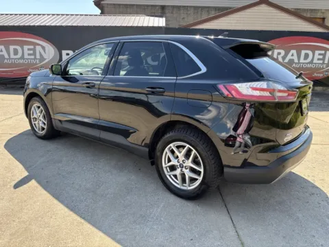 More photos of 2022 Ford Edge SEL at Braden Chrysler Dodge Jeep Ram, OH