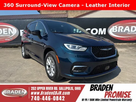 Blue 2025 Chrysler Pacifica Select for sale in Gallipolis, OH