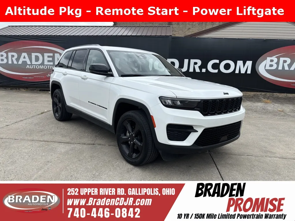 White 2023 Jeep Grand Cherokee Altitude for sale in Gallipolis, OH