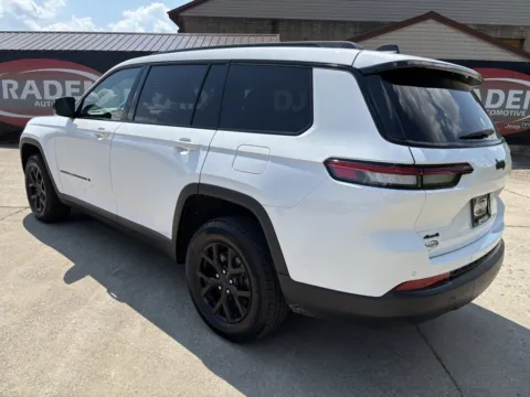 More photos of 2024 Jeep Grand Cherokee L Altitude at Braden Chrysler Dodge Jeep Ram, OH