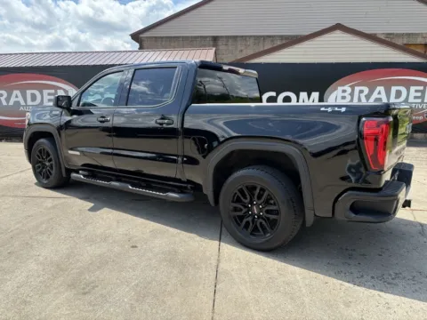 More photos of 2021 GMC Sierra 1500 Elevation at Braden Chrysler Dodge Jeep Ram, OH